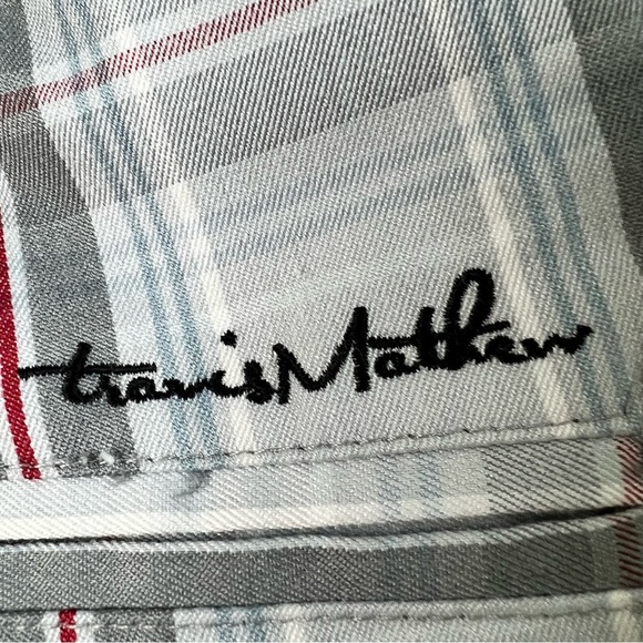 TRAVIS MATHEW Plaid Golf Shorts Grey Red Blue White Men's Size 36 x 10 - Picture 13 of 16